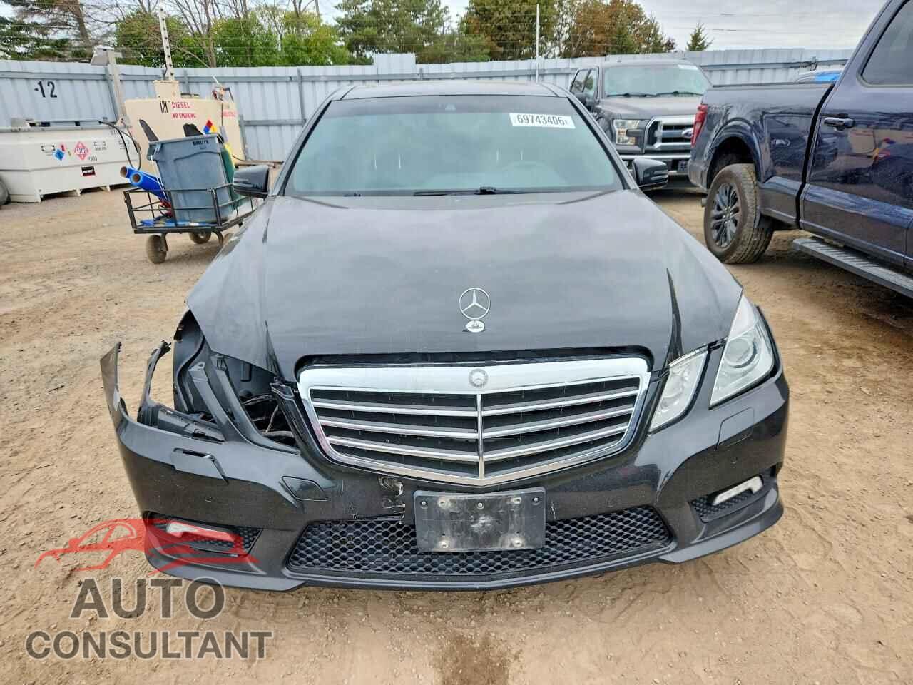 MERCEDES-BENZ E-CLASS 2011 - WDDHF8HB2BA403521
