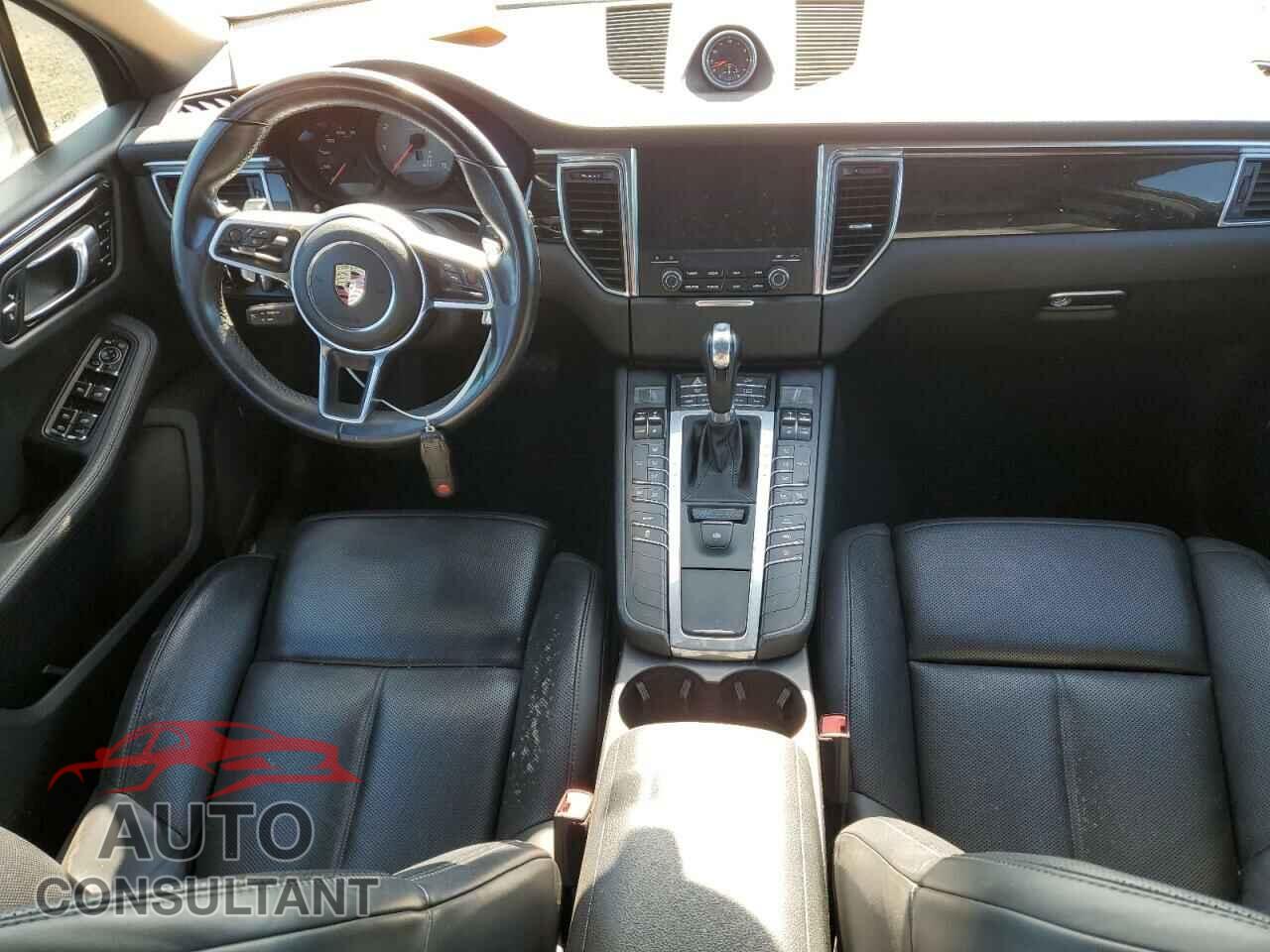 PORSCHE MACAN 2017 - WP1AB2A59HLB10736