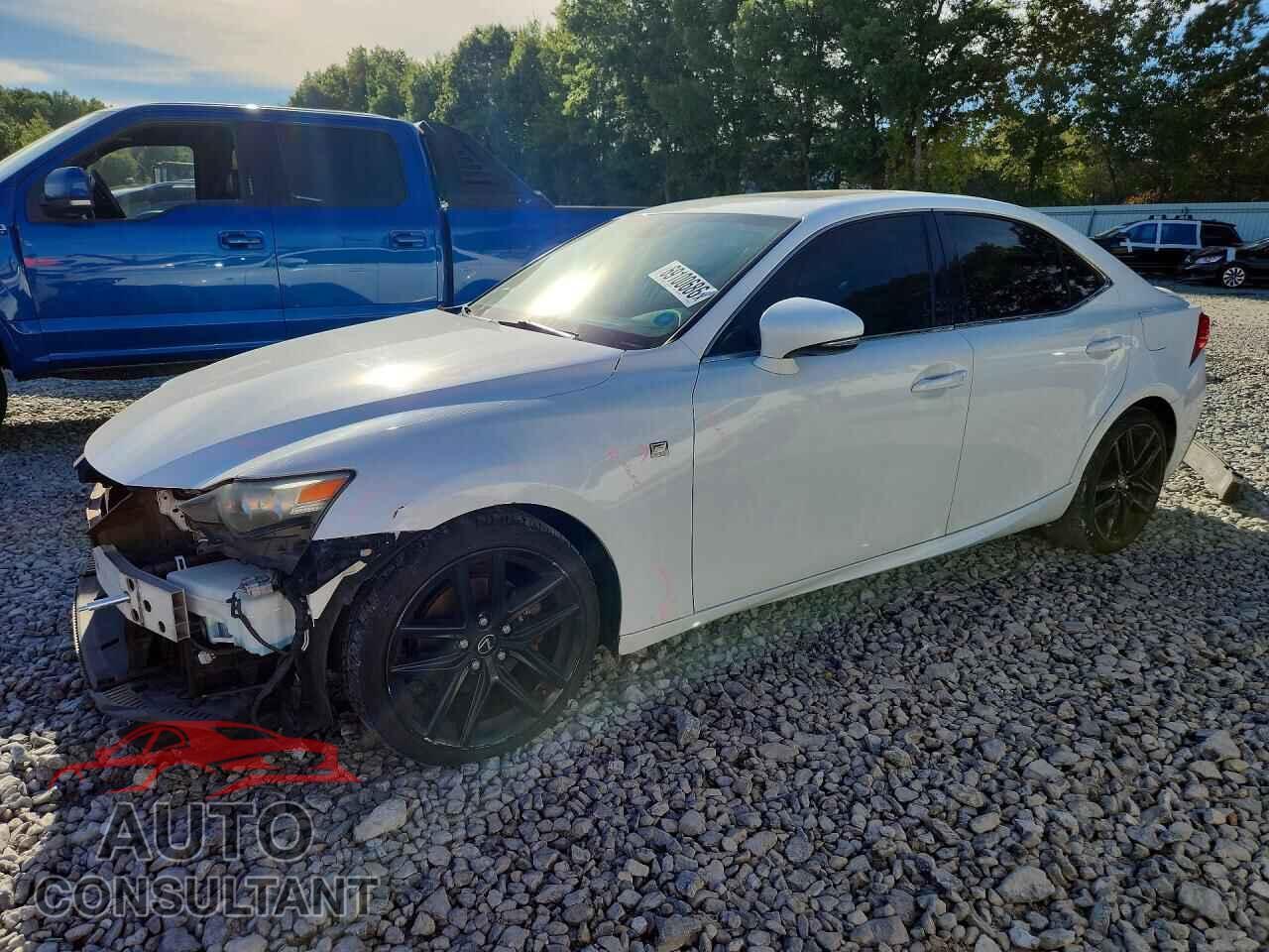 LEXUS IS 2014 - JTHCF1D21E5000322