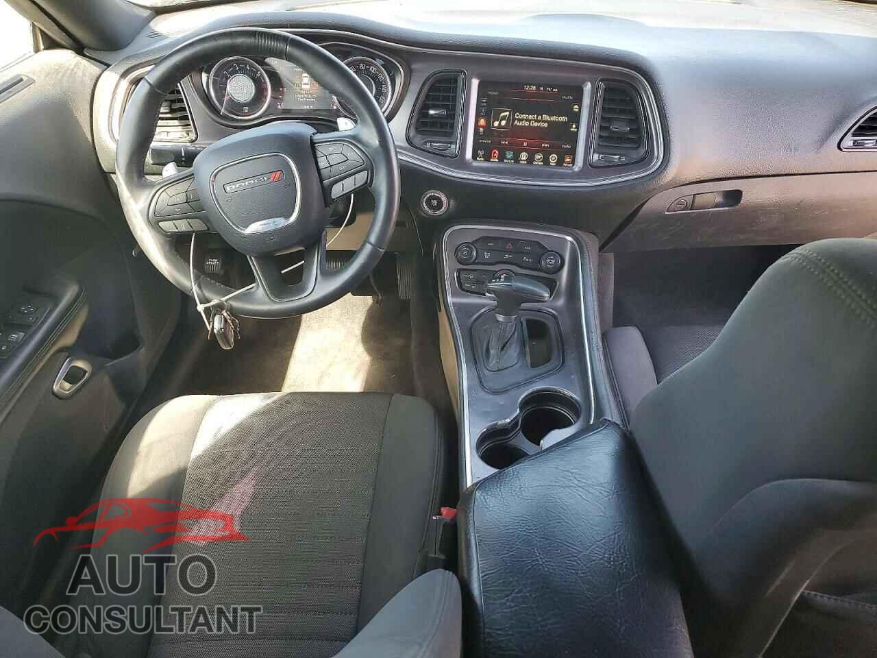 DODGE CHALLENGER 2015 - 2C3CDZAT7FH758523