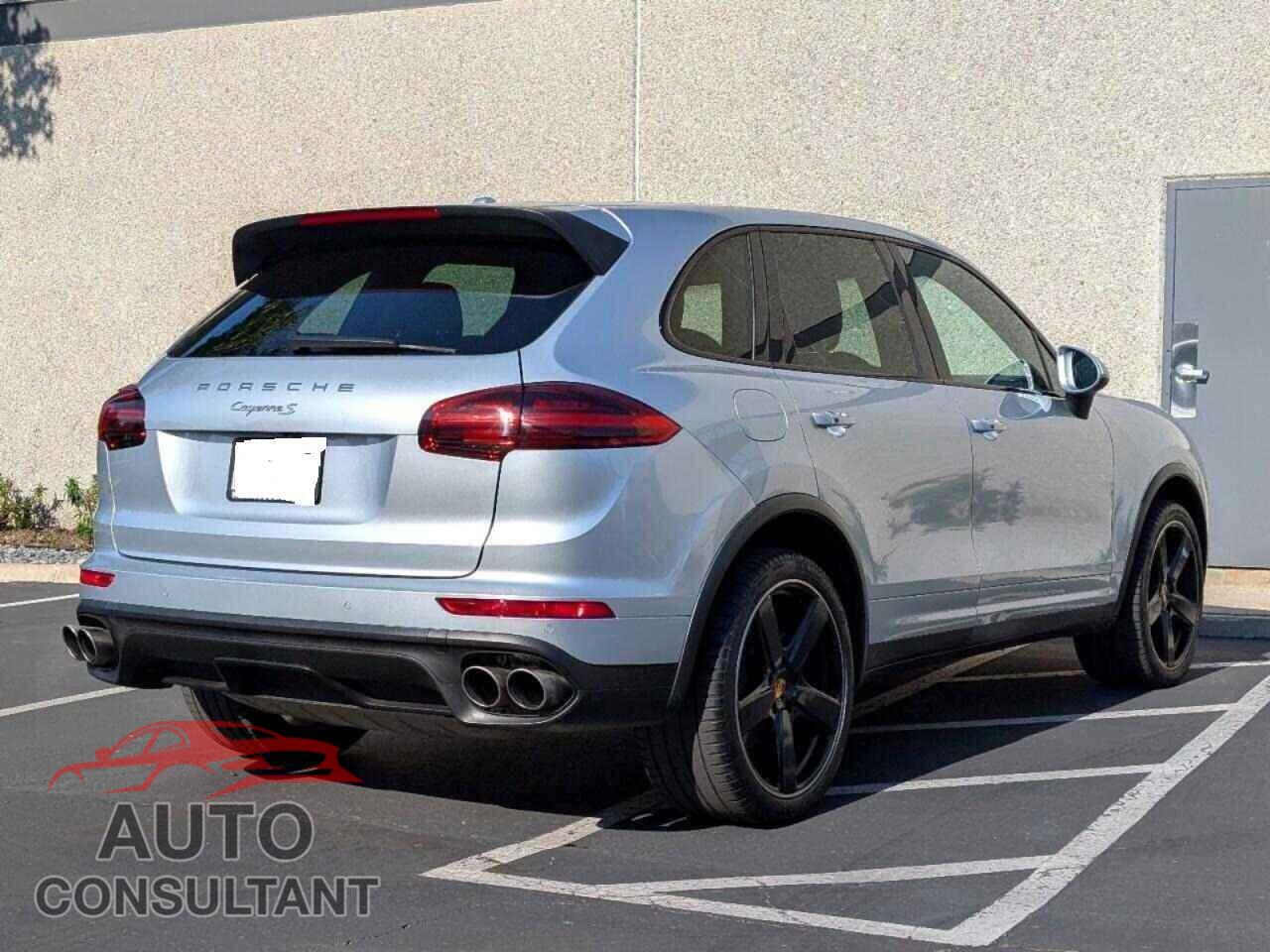 PORSCHE CAYENNE 2016 - WP1AB2A24GLA94076