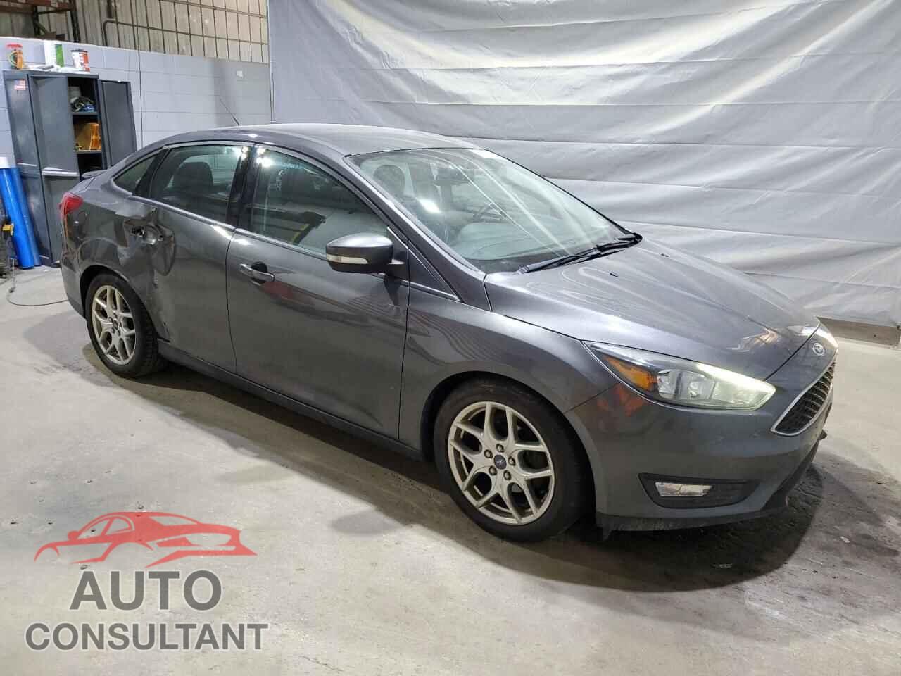 FORD FOCUS 2015 - 1FADP3F22FL332896