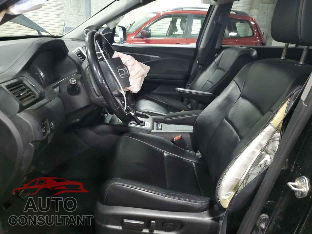 HONDA PILOT 2017 - 5FNYF6H55HB065038