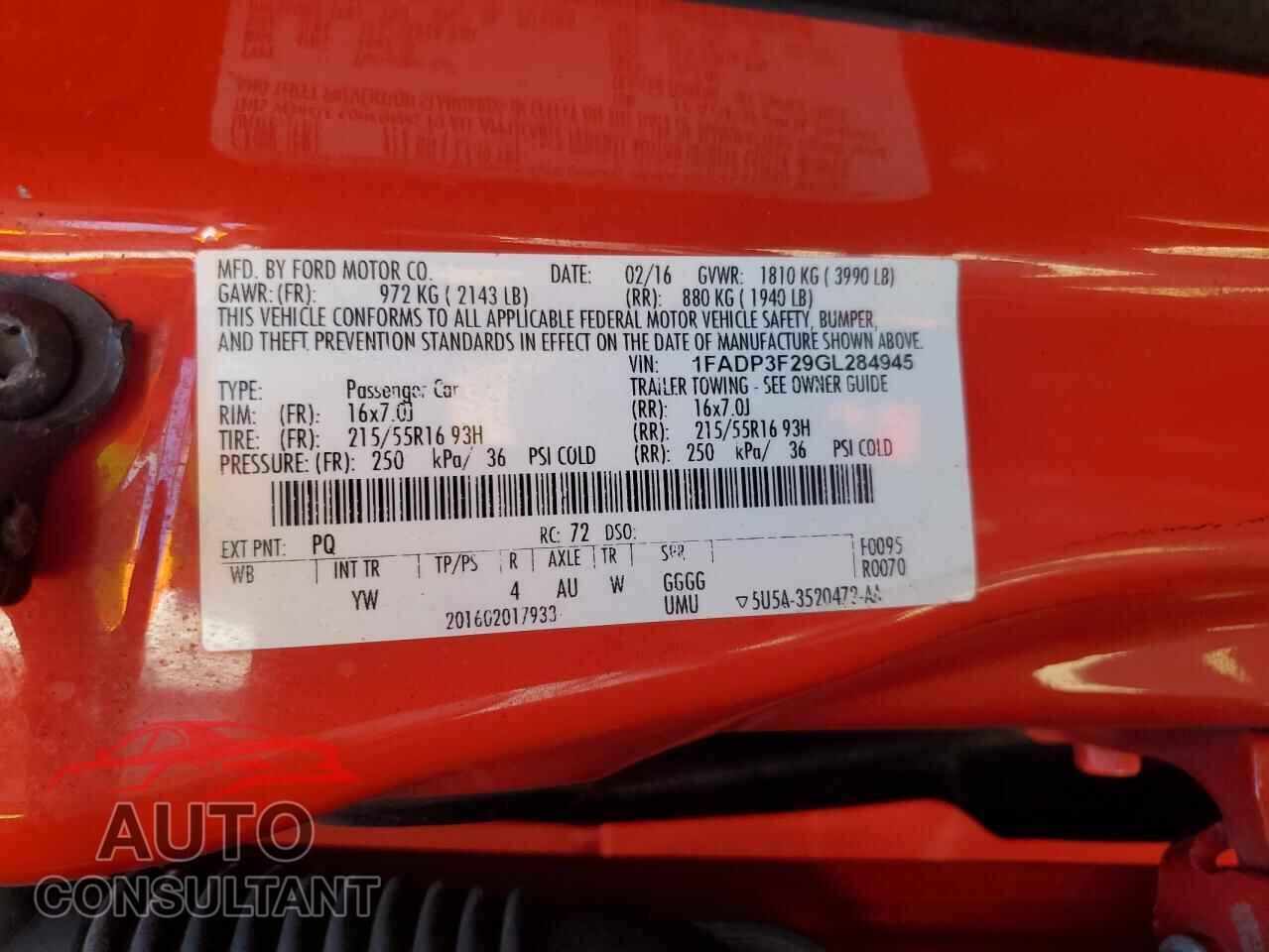 FORD FOCUS 2016 - 1FADP3F29GL284945