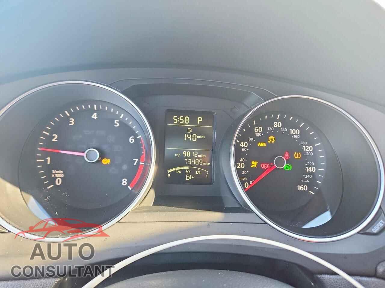 VOLKSWAGEN JETTA 2017 - 3VW2B7AJ7HM224150