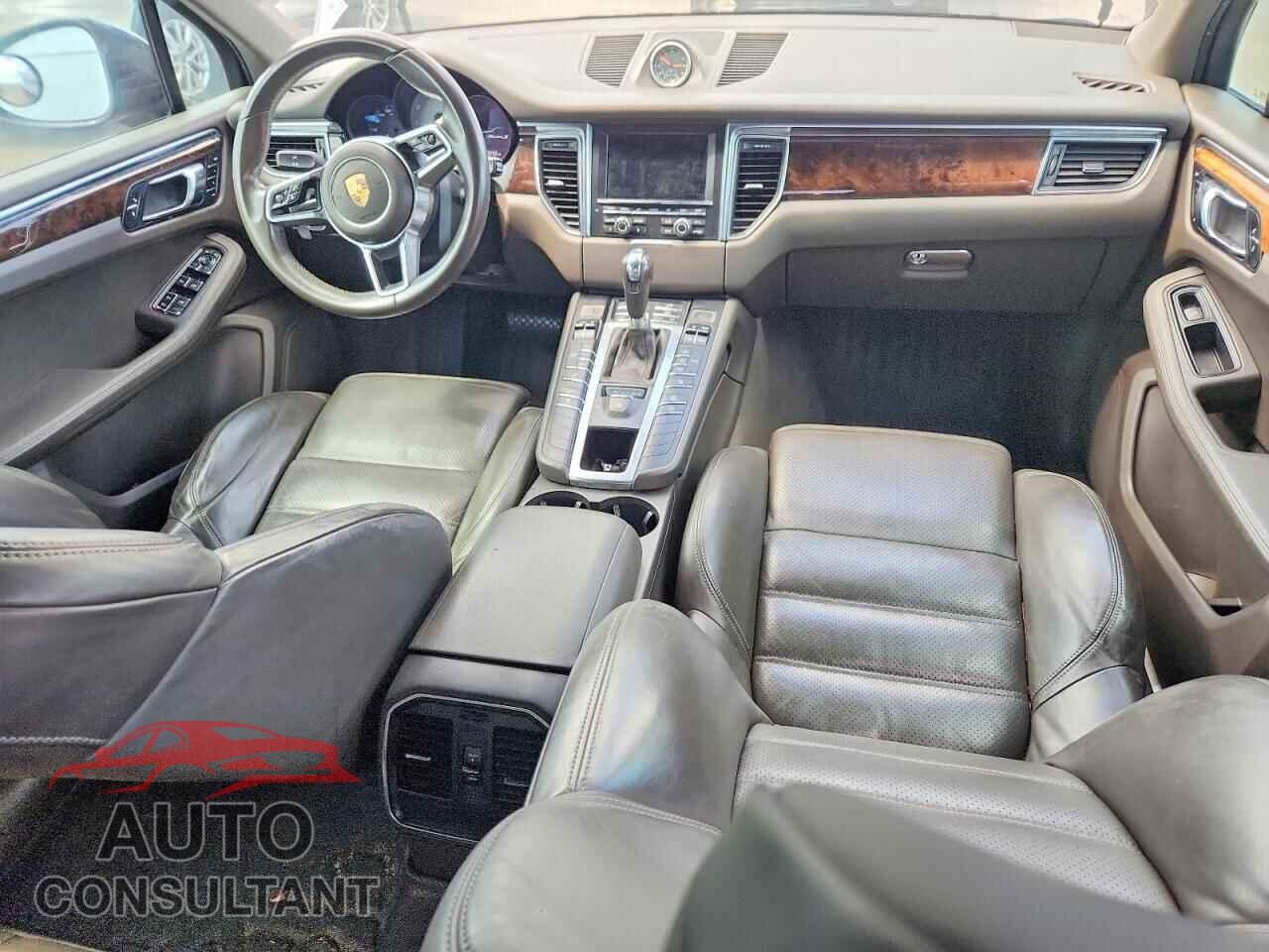 PORSCHE MACAN 2016 - WP1AB2A56GLB58970