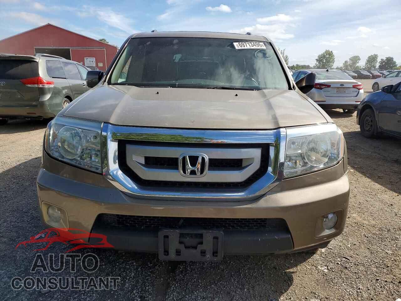 HONDA PILOT 2011 - 5FNYF4H53BB501025