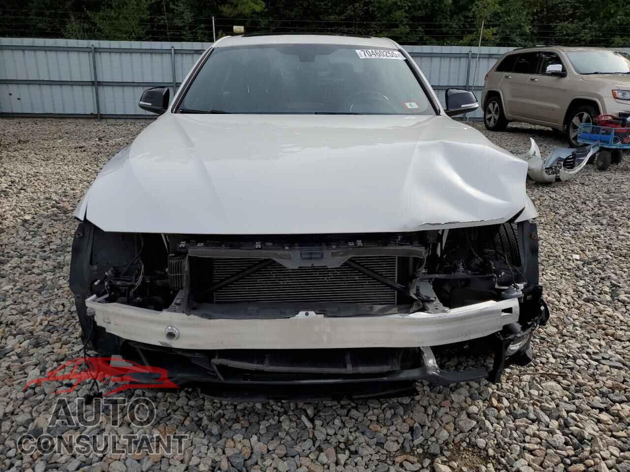 BMW 3 SERIES 2016 - WBA8E3G52GNU04533