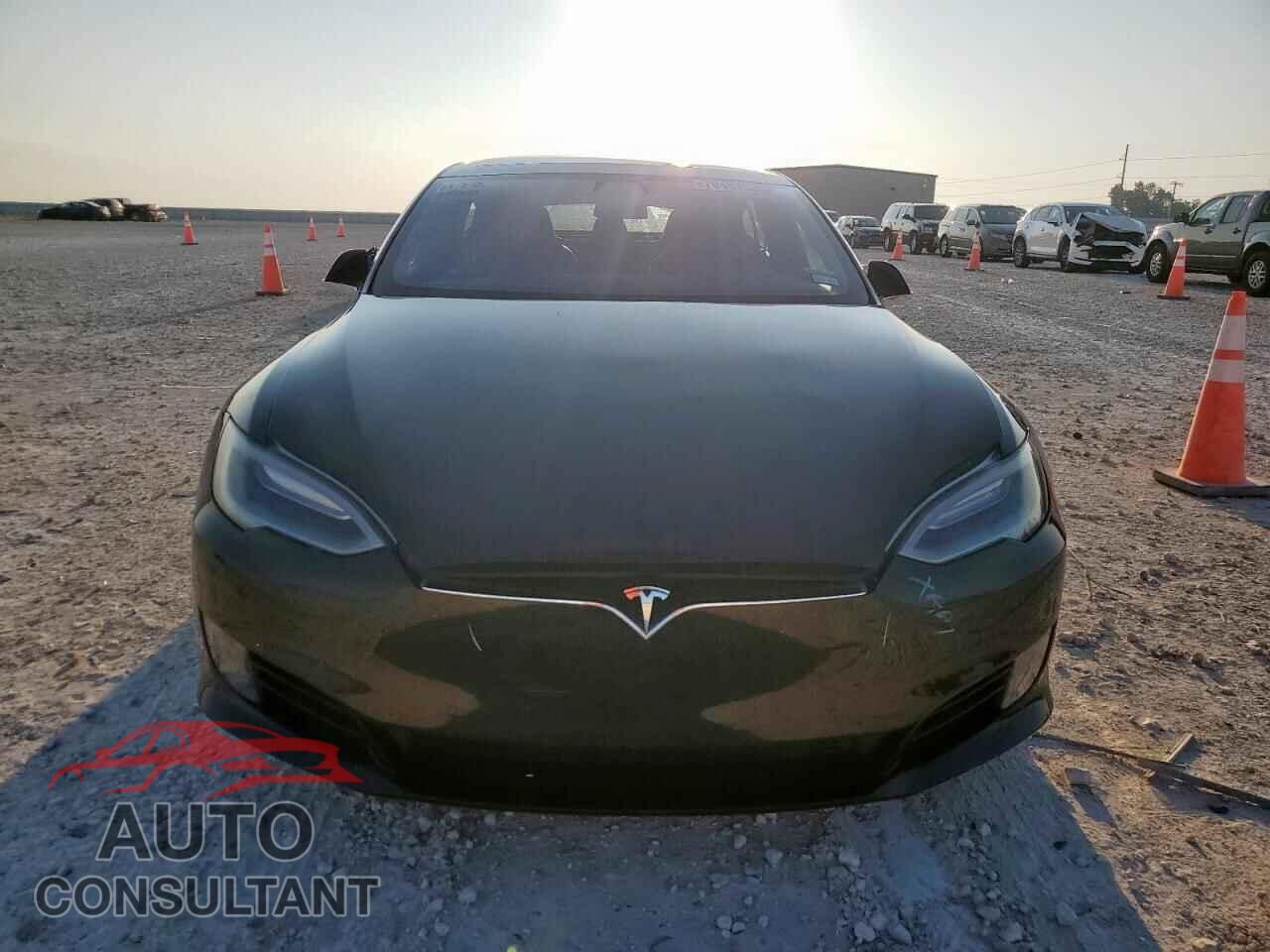 TESLA MODEL S 2017 - 5YJSA1E20HF185430