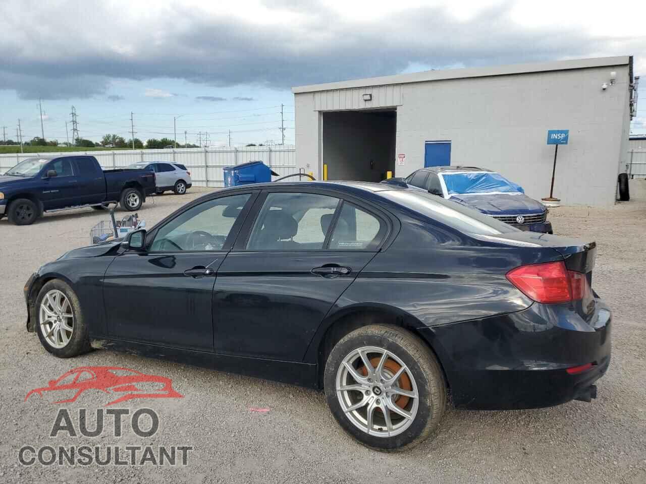 BMW 3 SERIES 2013 - WBA3B3C59DF532976