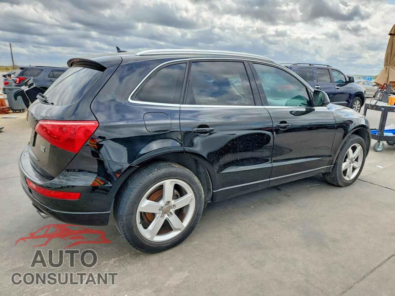 AUDI Q5 2012 - WA1LFAFP2CA137729