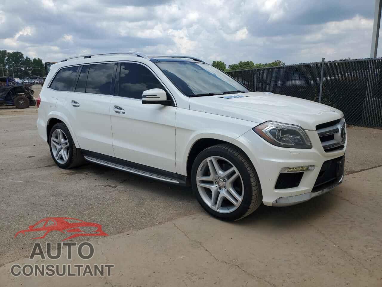 MERCEDES-BENZ GL-CLASS 2015 - 4JGDF7DE6FA531930