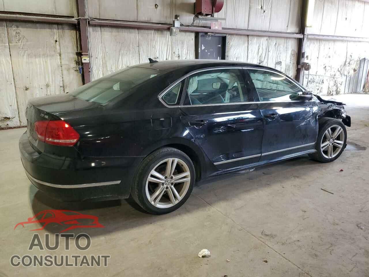 VOLKSWAGEN PASSAT 2014 - 1VWCN7A33EC049423