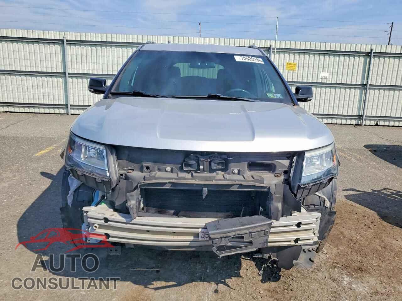 FORD EXPLORER 2016 - 1FM5K8D84GGB16149