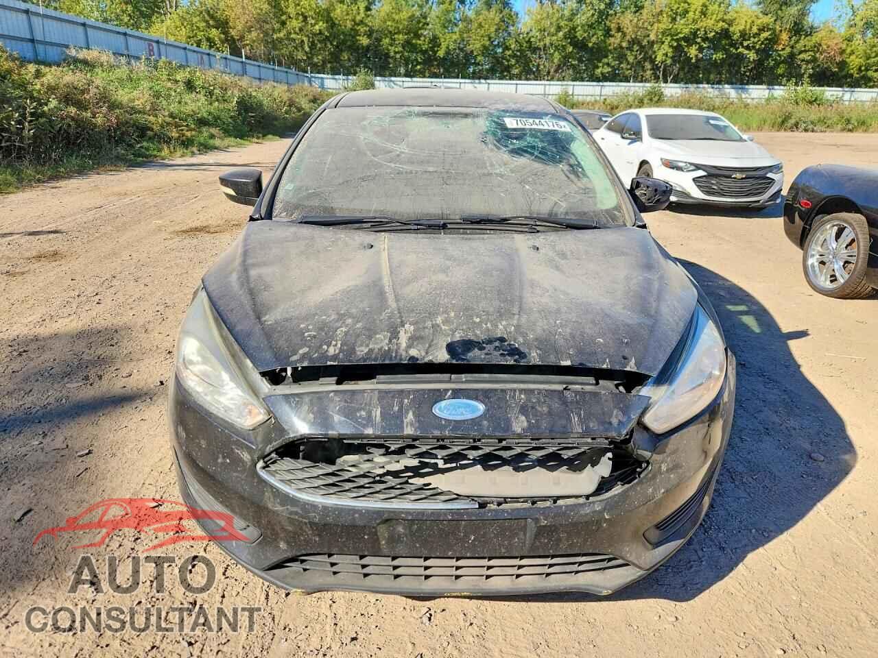 FORD FOCUS 2015 - 1FADP3F26FL293309