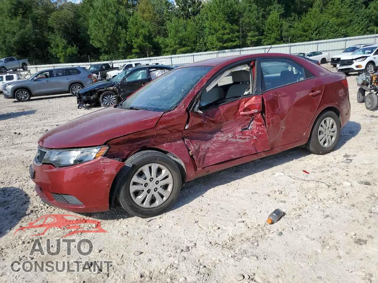 KIA FORTE 2010 - KNAFU4A26A5133563