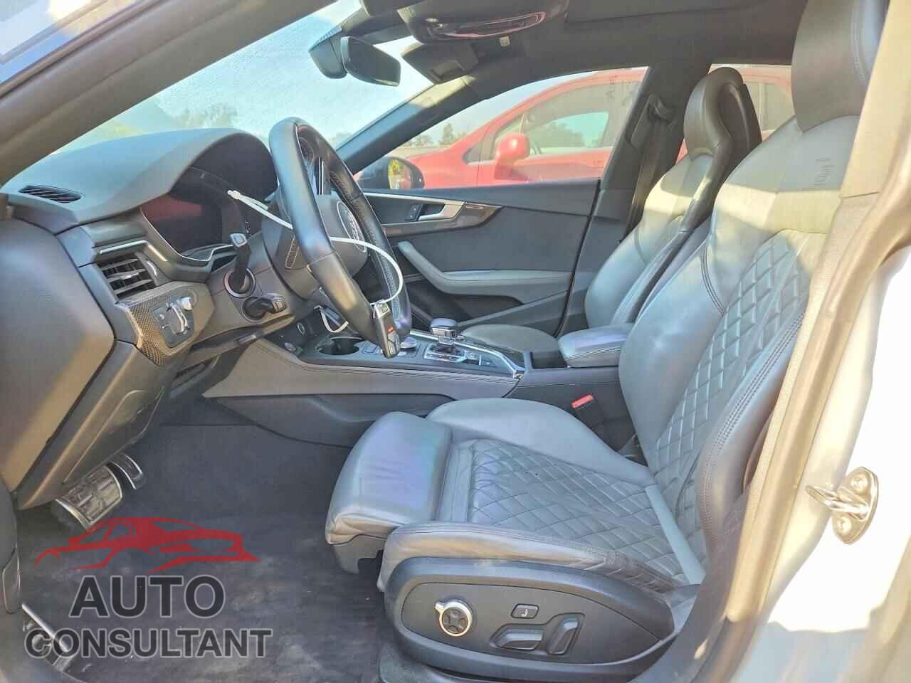 AUDI S5/RS5 2019 - WAUC4CF53KA012756