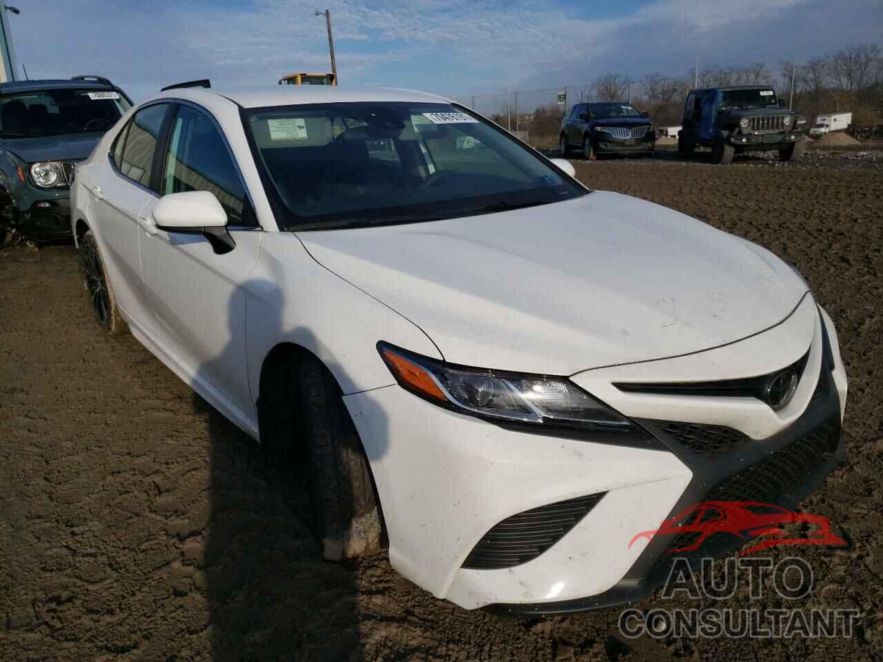 TOYOTA CAMRY 2019 - 4T1B11HK1KU292878