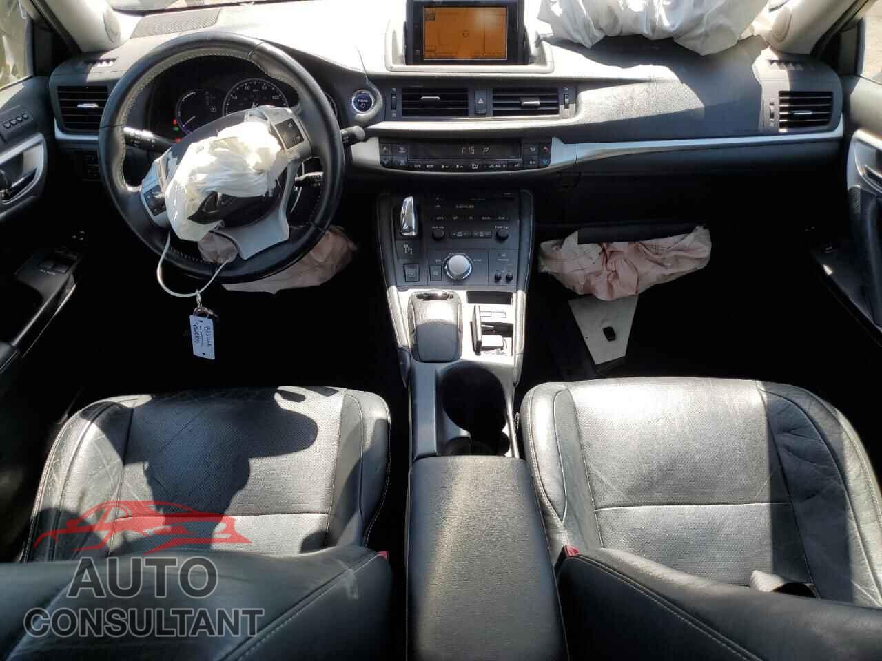 LEXUS CT 200 2011 - JTHKD5BH0B2038492