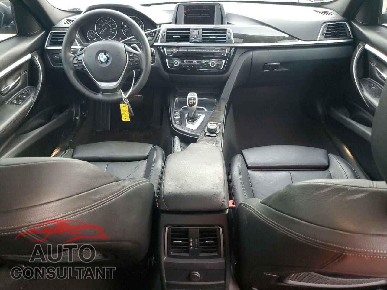 BMW 3 SERIES 2016 - WBA8E9C59GK603590