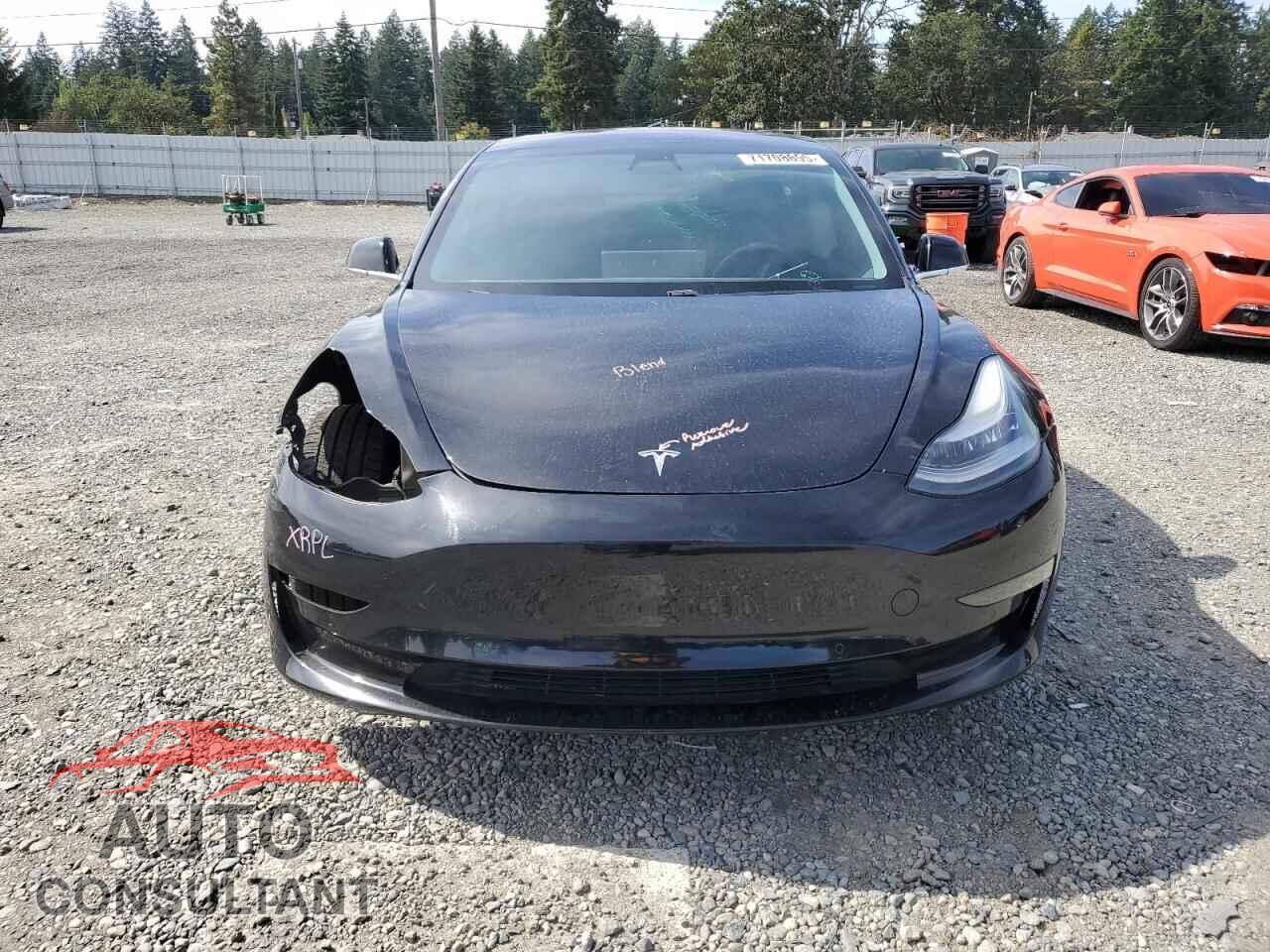 TESLA MODEL 3 2019 - 5YJ3E1EB0KF199098