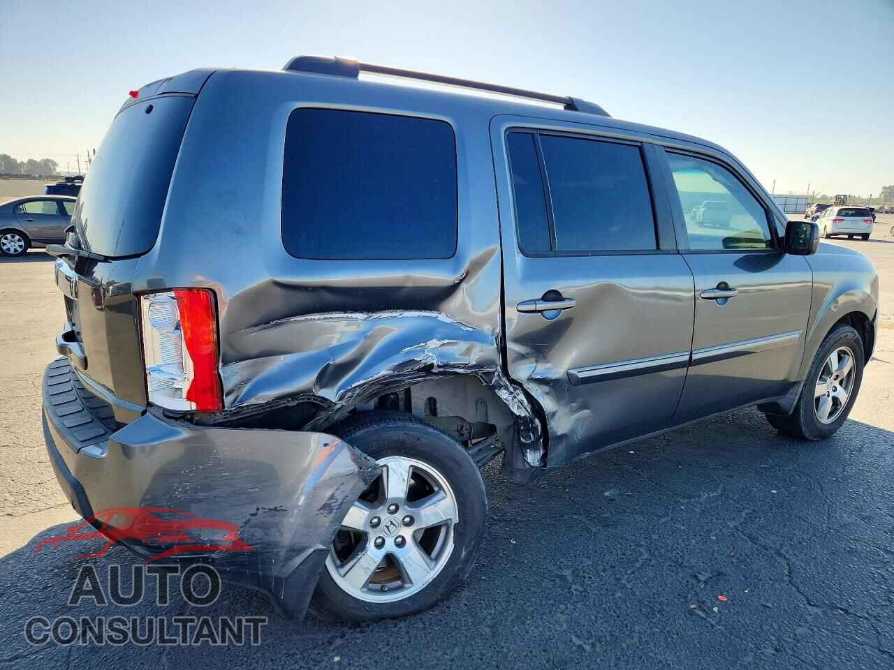 HONDA PILOT 2011 - 5FNYF4H64BB007264