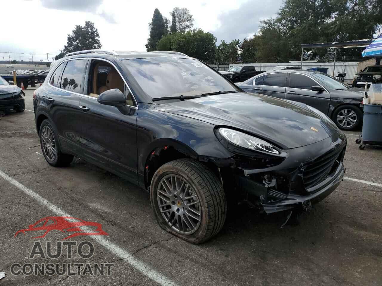 PORSCHE CAYENNE 2016 - WP1AA2A2XGKA10500
