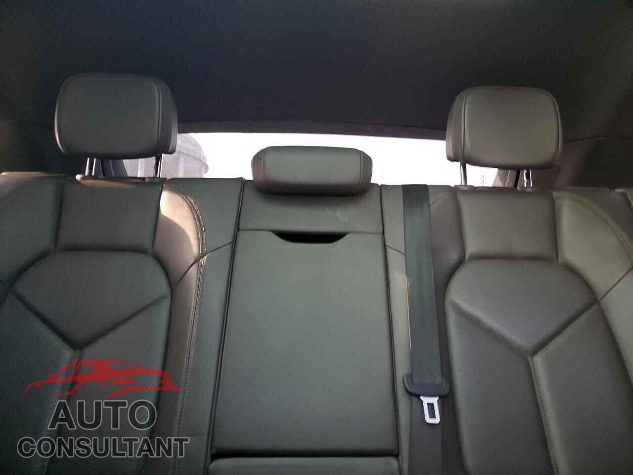 PORSCHE MACAN 2016 - WP1AB2A50GLB40884
