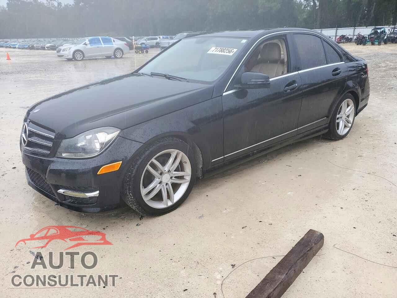 MERCEDES-BENZ C-CLASS 2014 - WDDGF4HB7EA932360