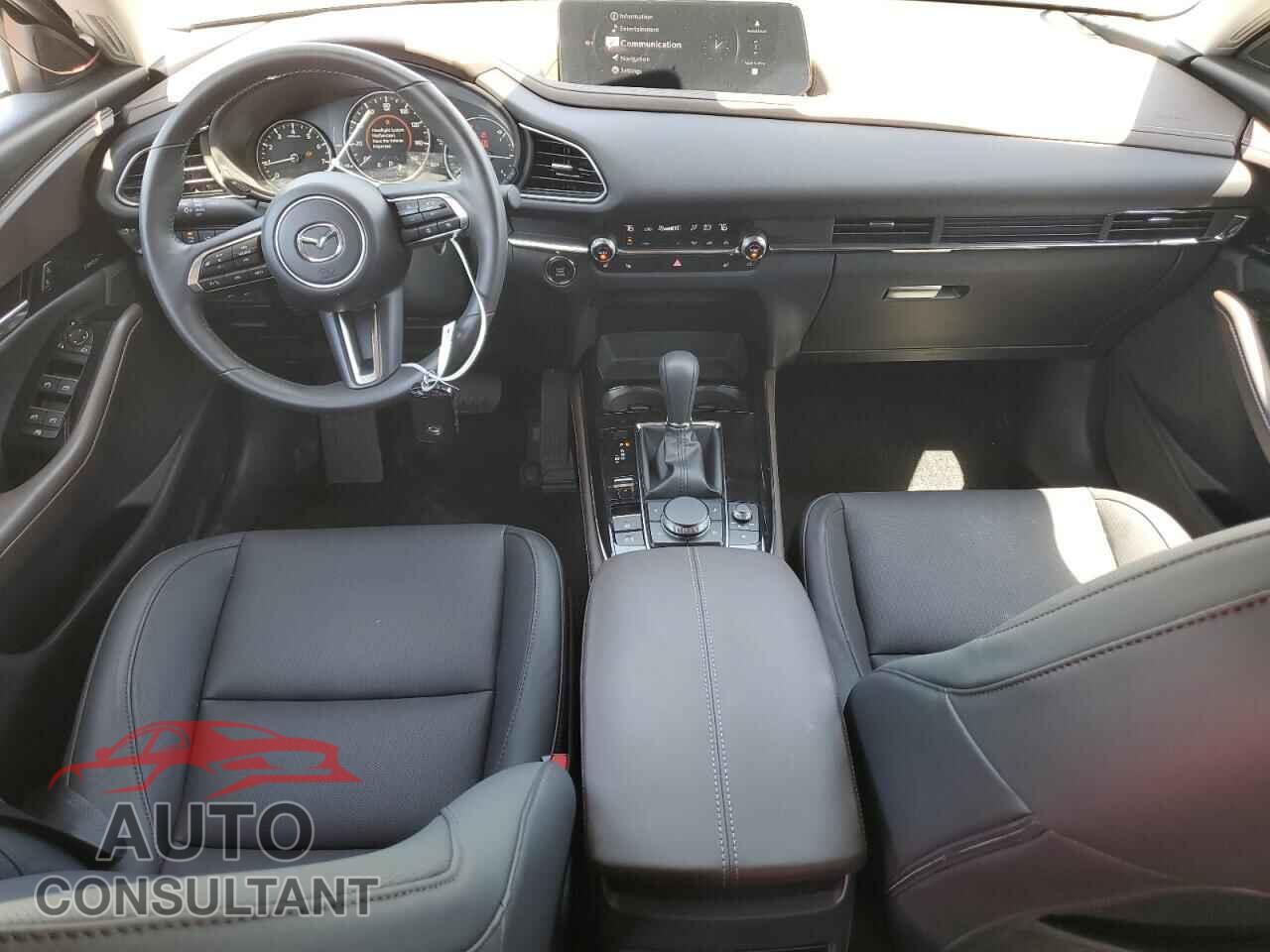 MAZDA CX30 2024 - 3MVDMBEY7RM671478