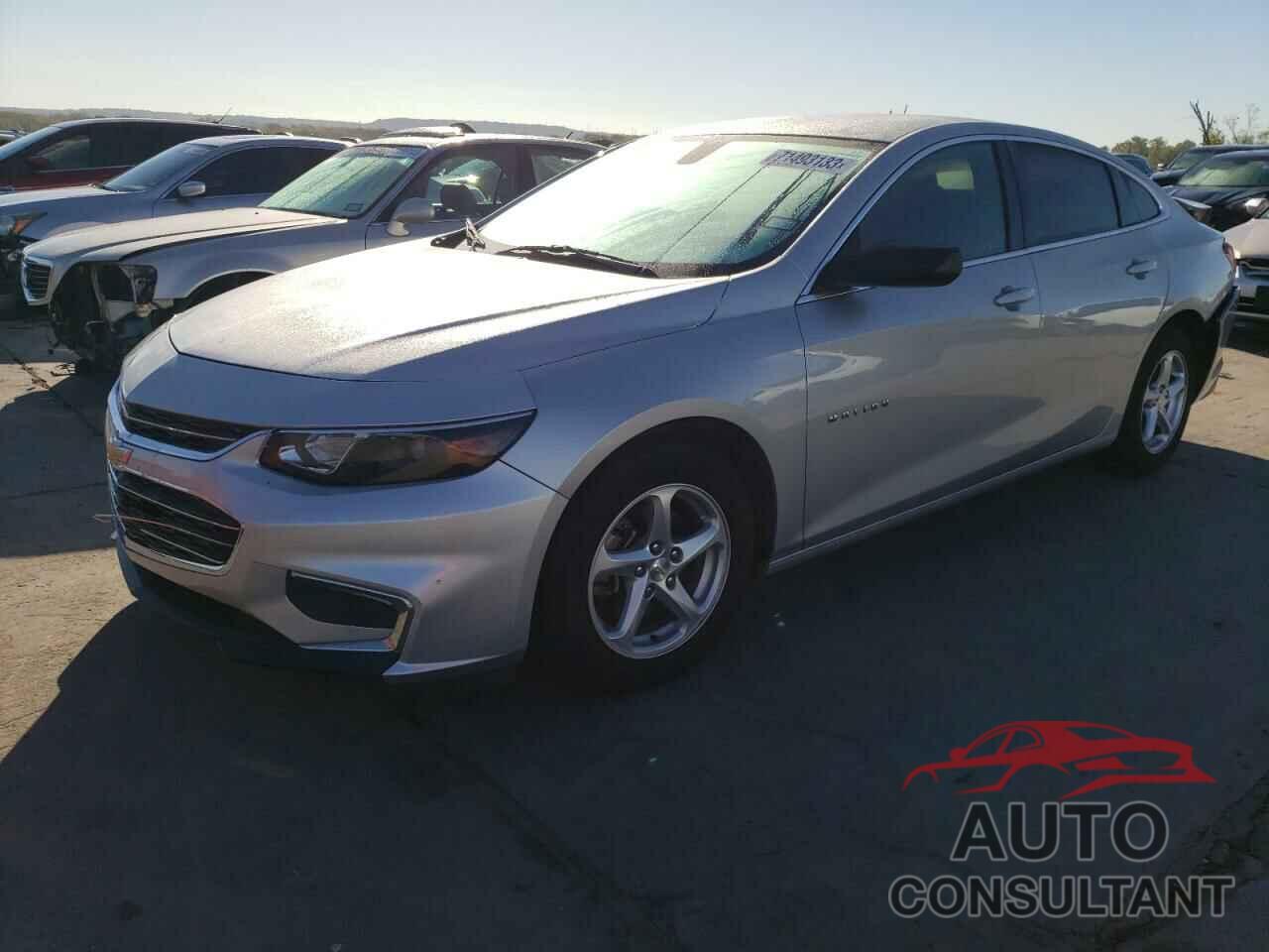 CHEVROLET MALIBU 2018 - 1G1ZB5ST2JF215750