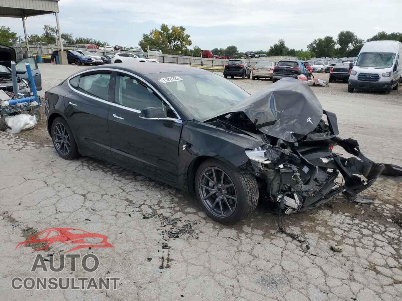 TESLA MODEL 3 2018 - 5YJ3E1EB4JF113452