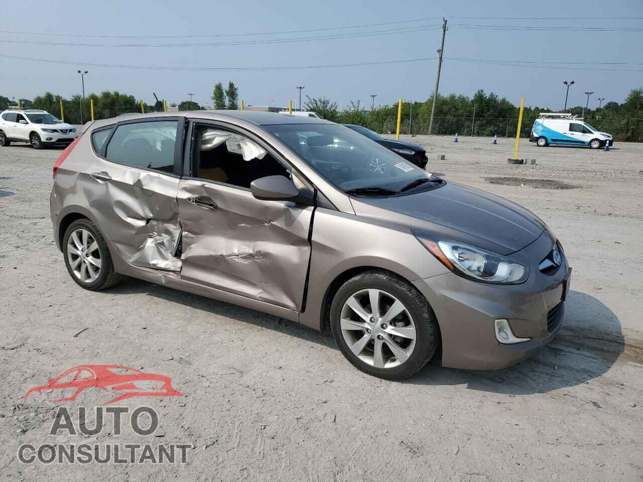HYUNDAI ACCENT 2012 - KMHCU5AE7CU006511