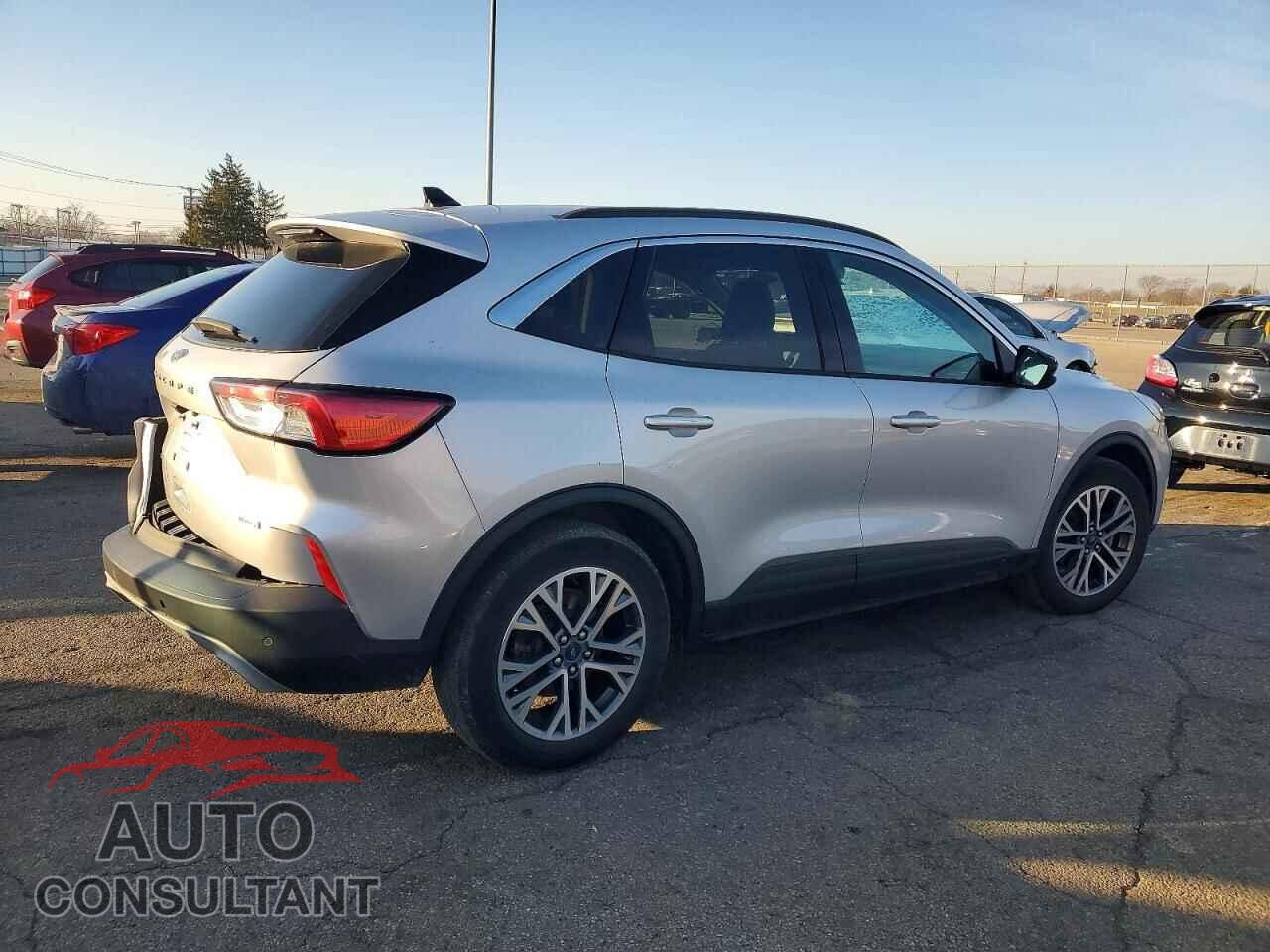 FORD ESCAPE 2020 - 1FMCU0H65LUA72718