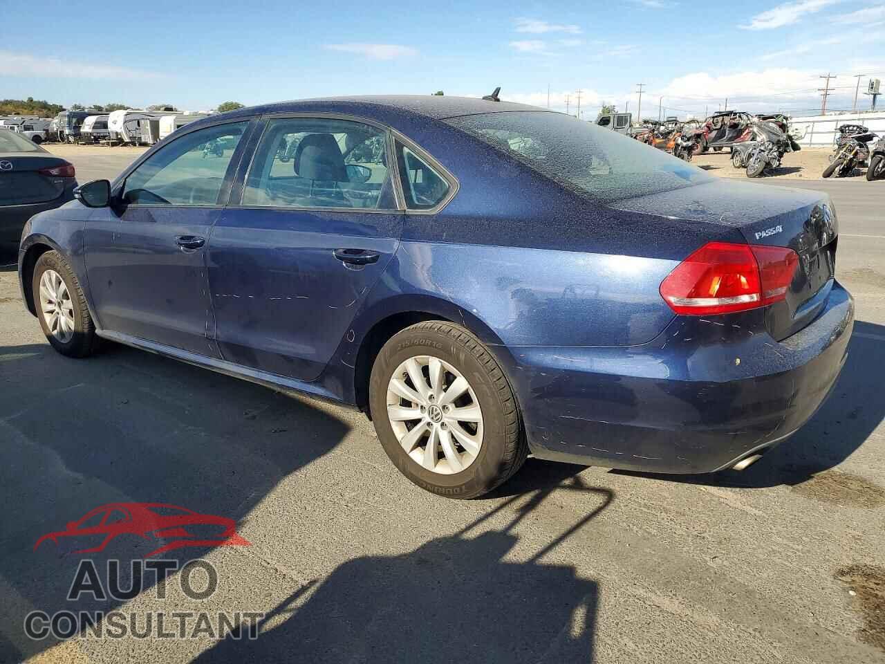 VOLKSWAGEN PASSAT 2012 - 1VWAH7A30CC069186