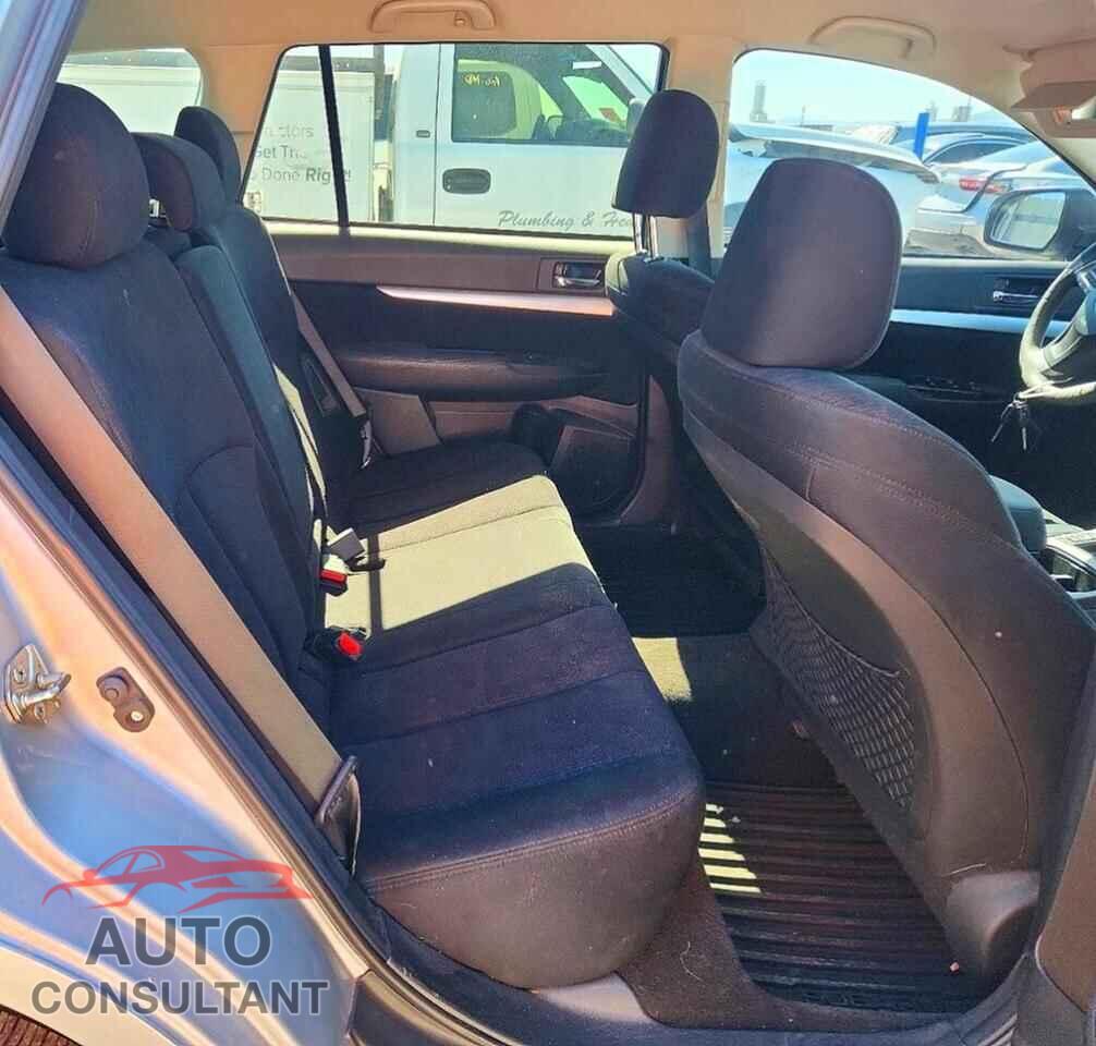 SUBARU OUTBACK 2014 - 4S4BRBCCXE3281242