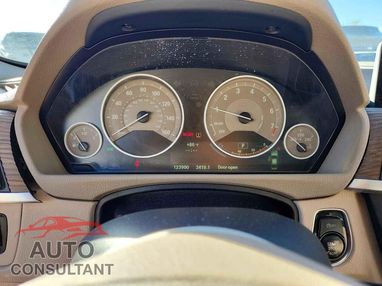 BMW 3 SERIES 2012 - WBA3A5C59CF258191