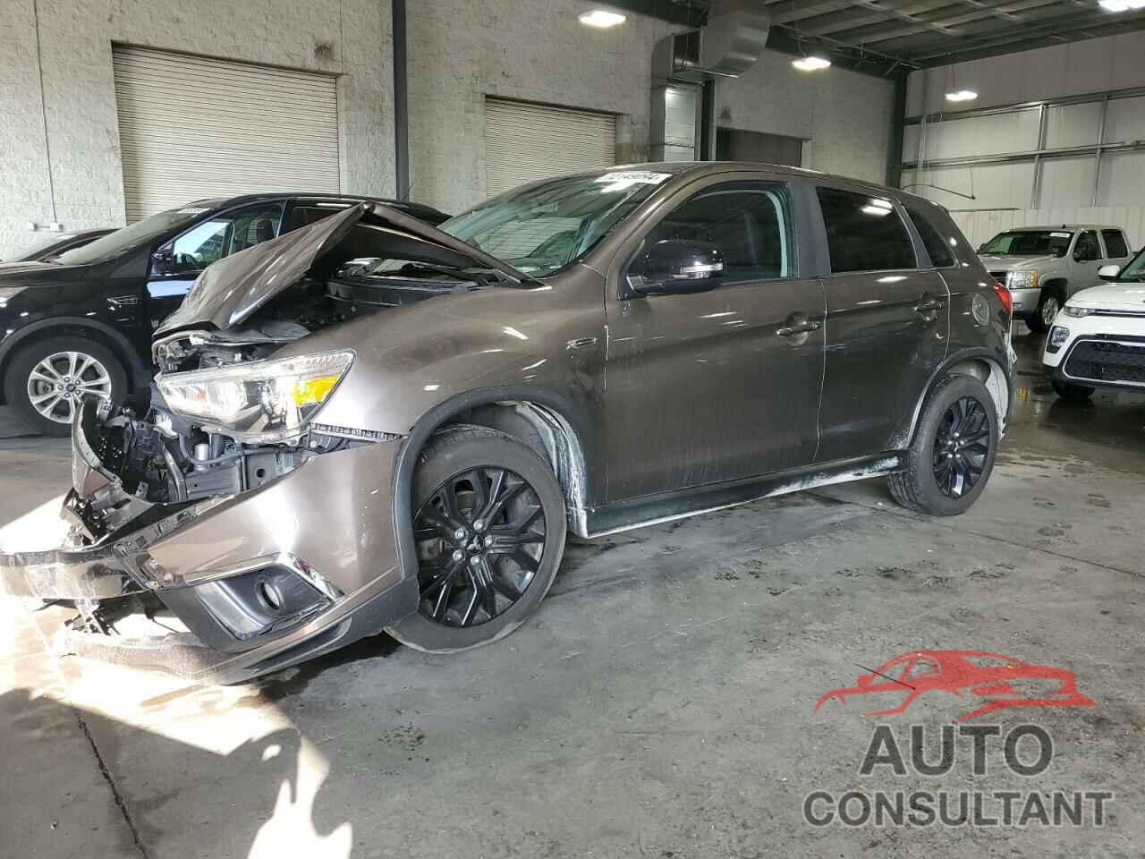 MITSUBISHI OUTLANDER 2019 - JA4AR3AU9KU014711