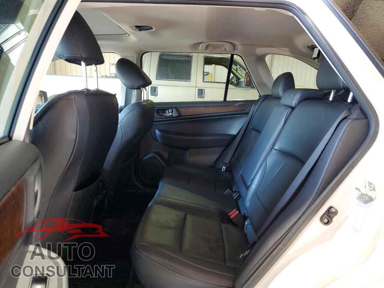 SUBARU OUTBACK 2015 - 4S4BSALC8F3235182