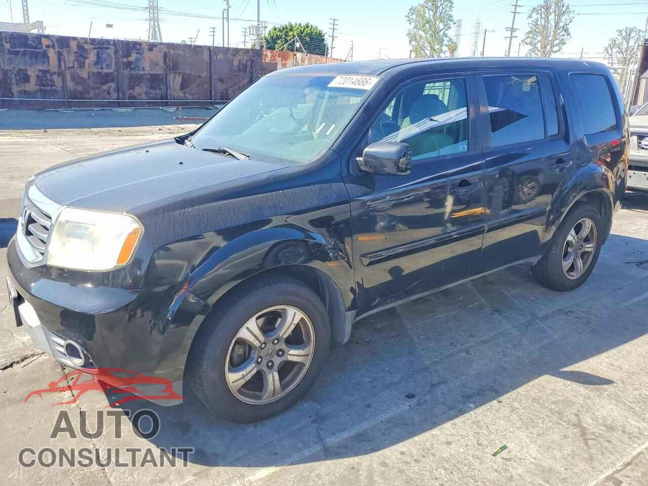 HONDA PILOT 2015 - 5FNYF3H32FB005292