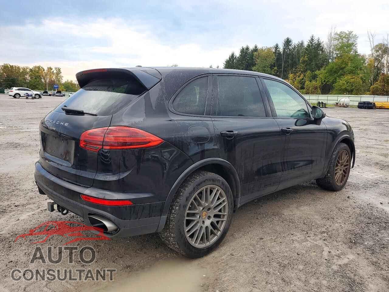 PORSCHE CAYENNE 2017 - WP1AA2A27HKA81932