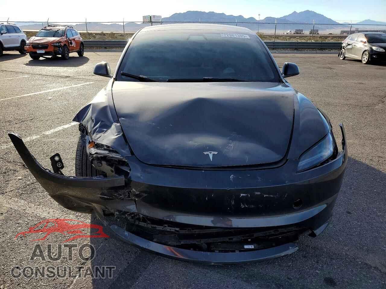TESLA MODEL 3 2025 - 5YJ3E1EA1SF013477