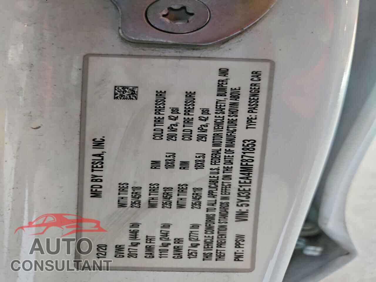 TESLA MODEL 3 2021 - 5YJ3E1EA4MF871853
