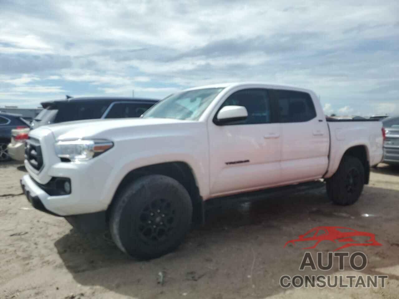 TOYOTA TACOMA 2021 - 5TFAZ5CN9MX109780