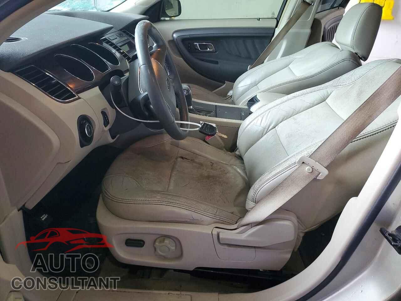 FORD TAURUS 2010 - 1FAHP2EW4AG116596