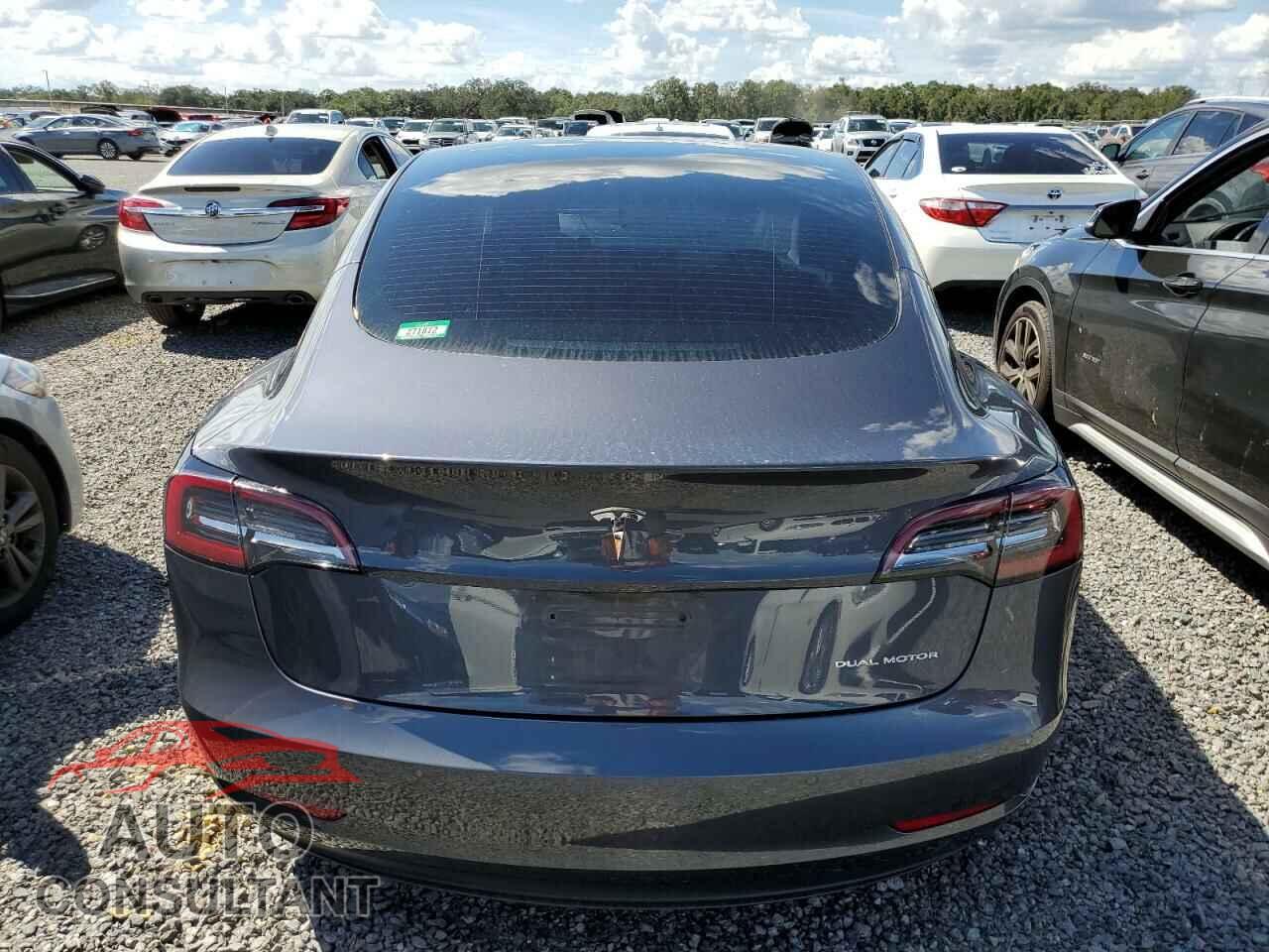 TESLA MODEL 3 2022 - 5YJ3E1EBXNF287404