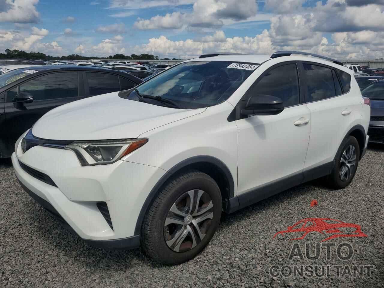 TOYOTA RAV4 2017 - JTMZFREV0HD101901