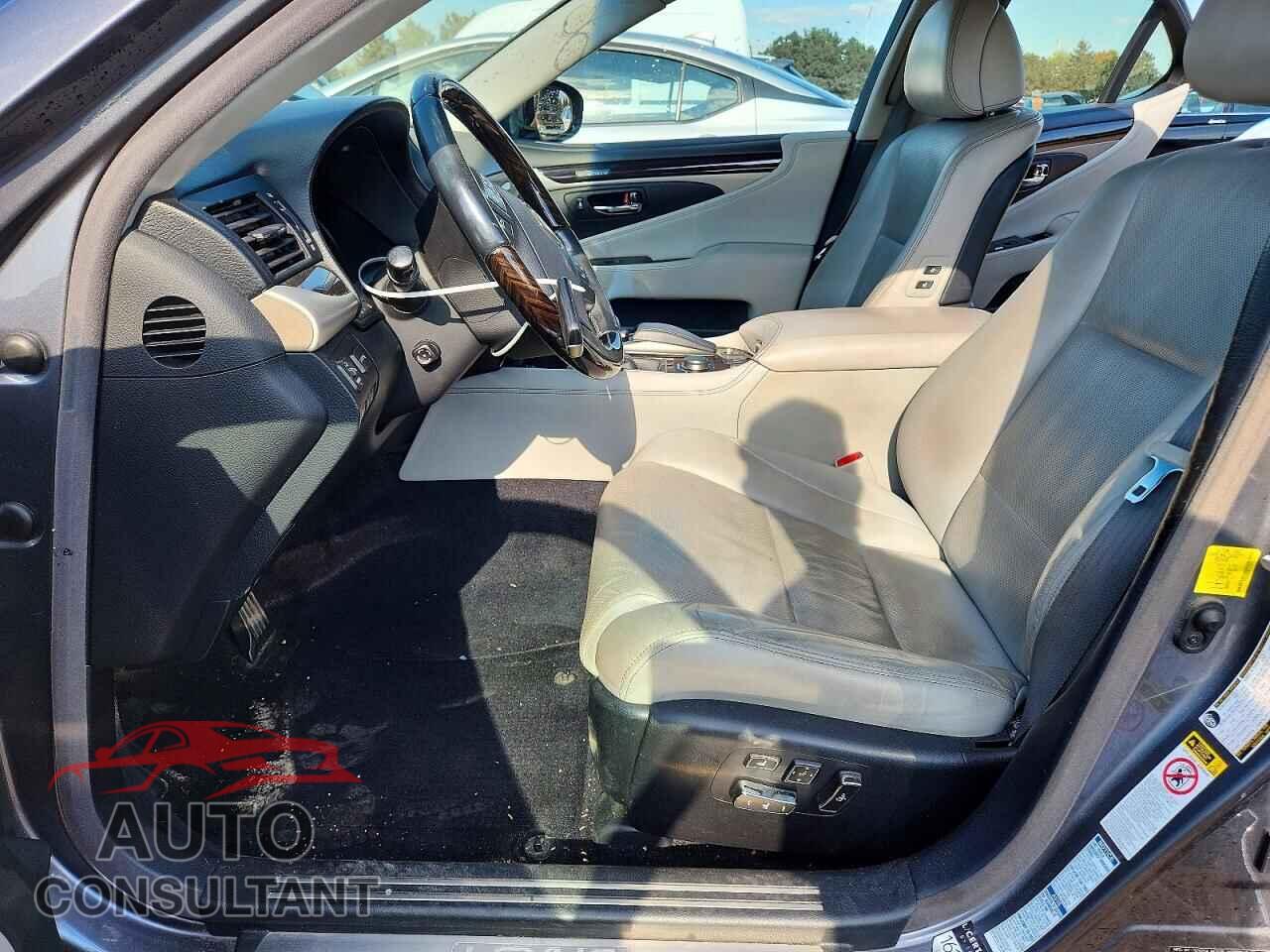 LEXUS LS460 2015 - JTHCL5EF5F5023220
