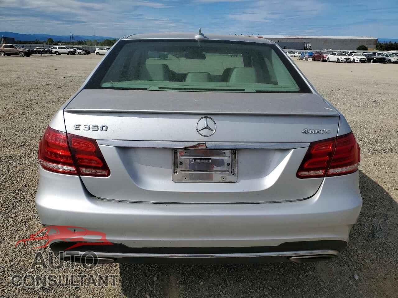 MERCEDES-BENZ E-CLASS 2014 - WDDHF8JB4EA911763