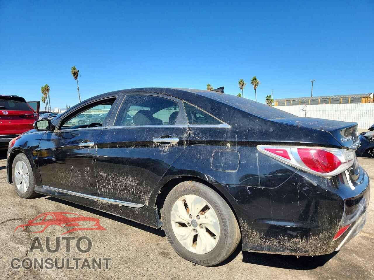 HYUNDAI SONATA 2013 - KMHEC4A4XDA066931